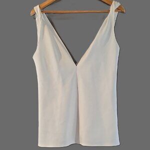 NEW ET OCHS DEEP V-CUT SLEEVELESS WHITE TOP SIZE 4
